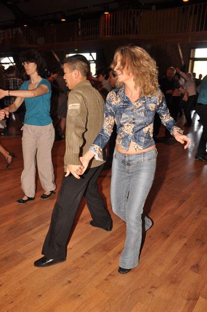 min 2012 04 01 station danse 086